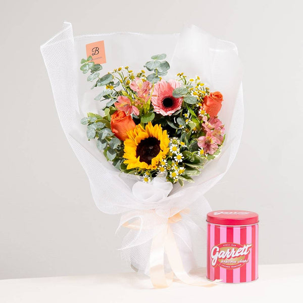 Garrett Popcorn Macadamia CaramelCrisp & Bouquet Set